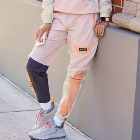 COLUMBIA Women’s Riptide Pants Dusty Pink NEW - Picture 1 of 15